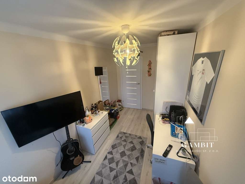 3 pokoje do zamieszkania w spokojnym otoczeniu-4