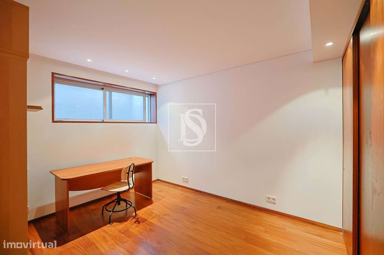 Moradia T3 individual com jardim e garagem na Póvoa de Varzim-28