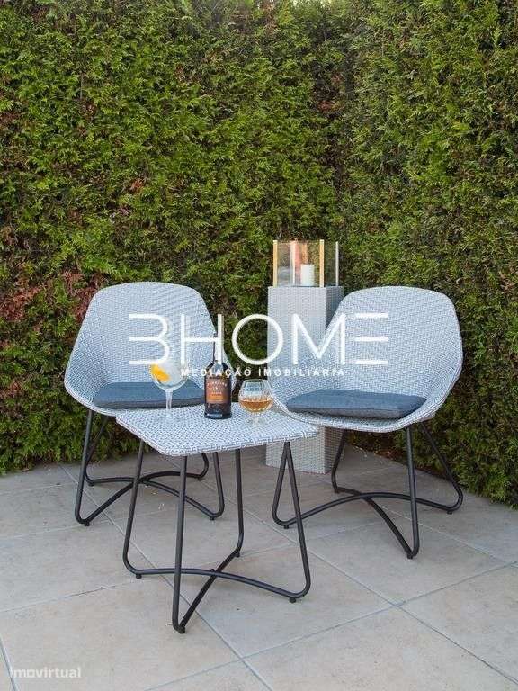 Propriedade com Casa em Pedra, T6, com piscina e campo de jogos-22