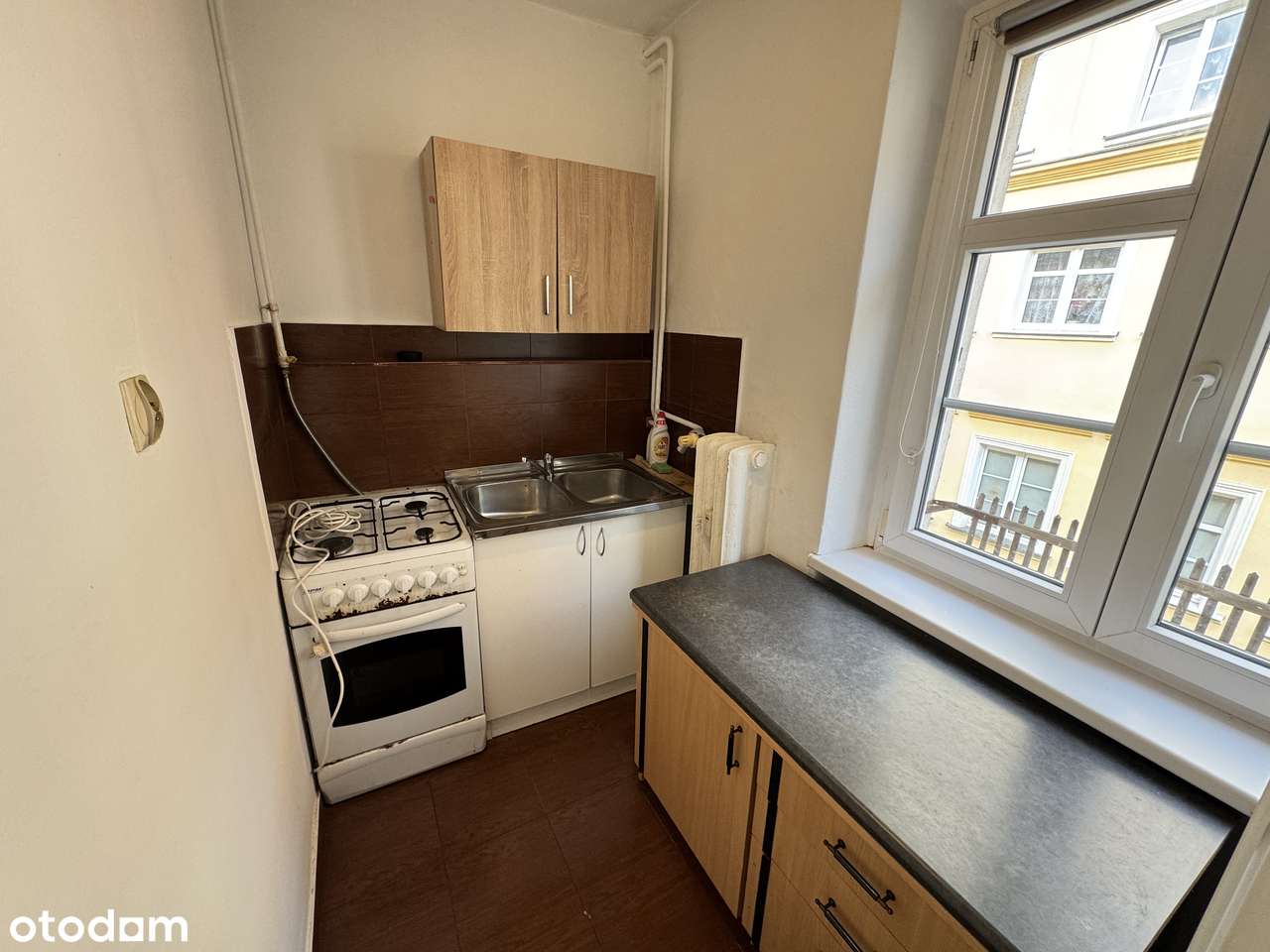 KAWALERKA na wynajem/ Plac Ratuszowy - Pełny obrazek: 4/8