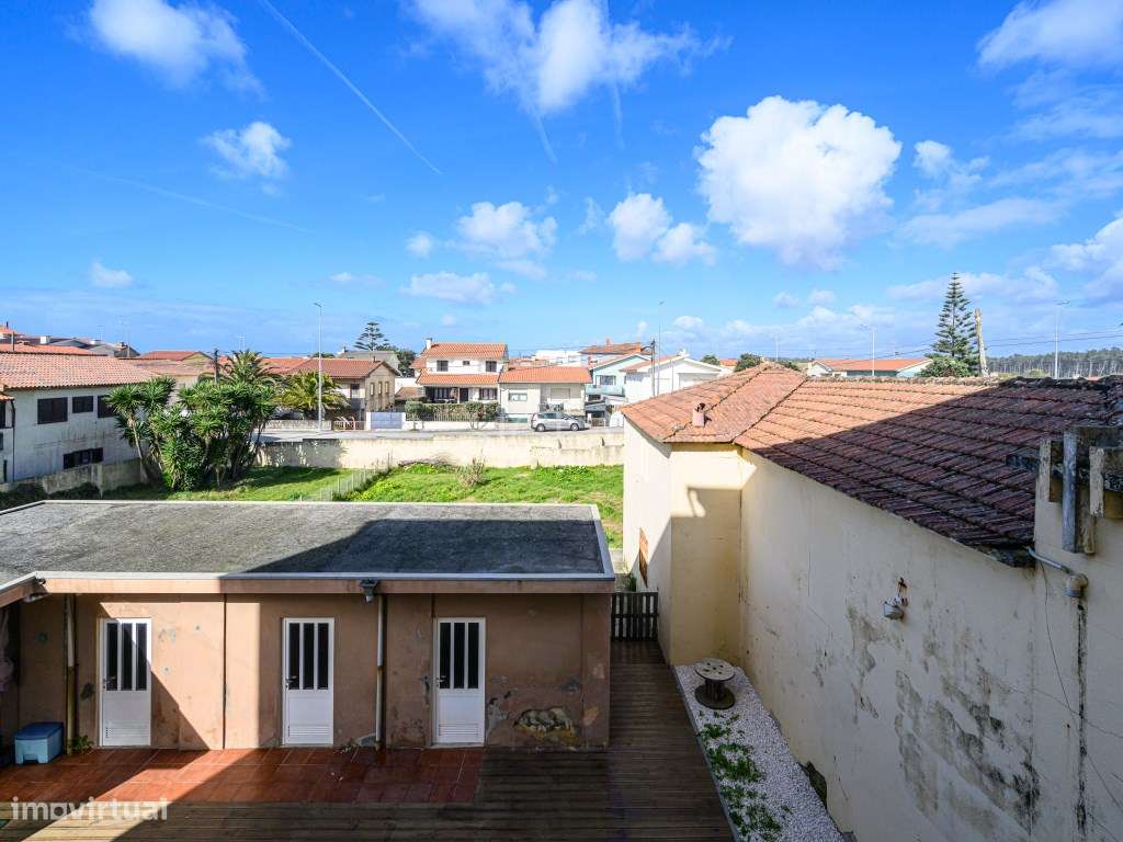 Moradia com Terreno em Cortegaça-7