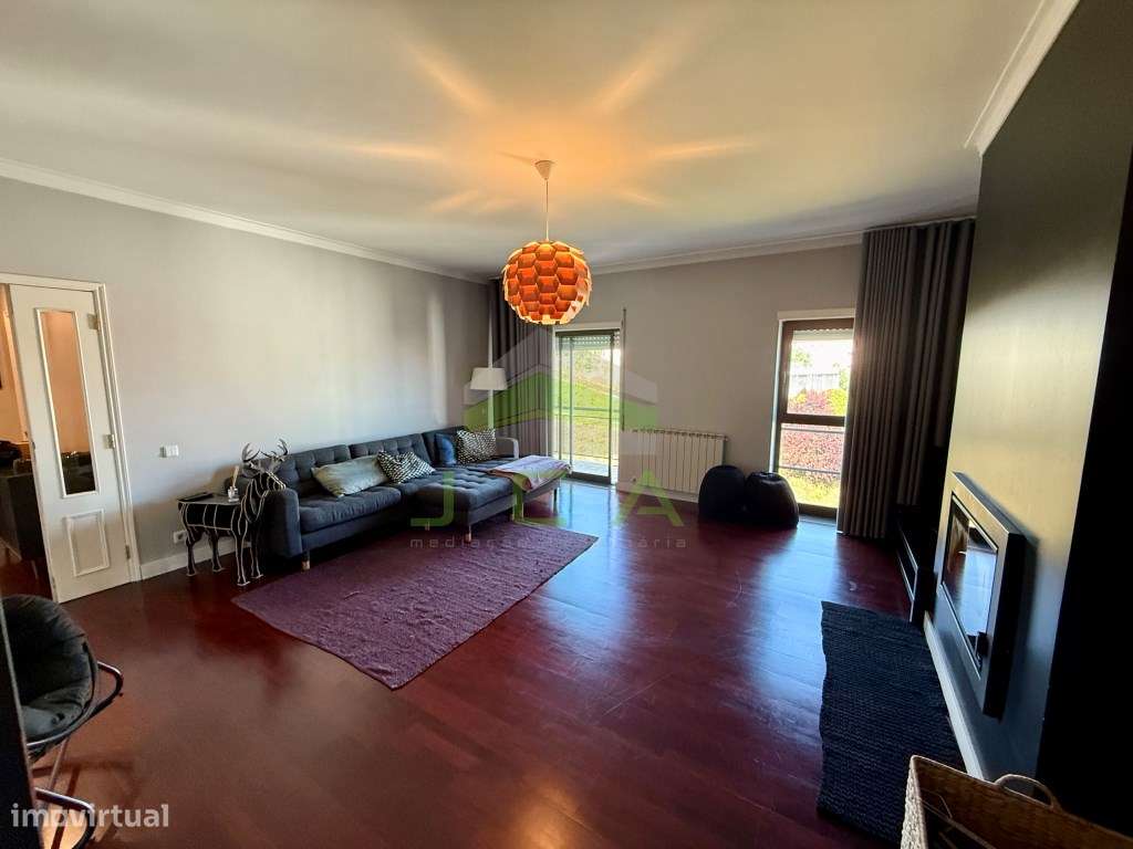 Apartamento T5 Duplex no centro de Leiria - Grande imagem: 5/27