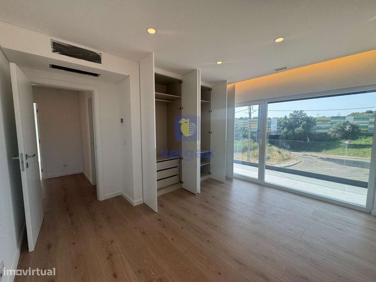 Moradia T4 C/ Piscina -  Bairro Primavera-52