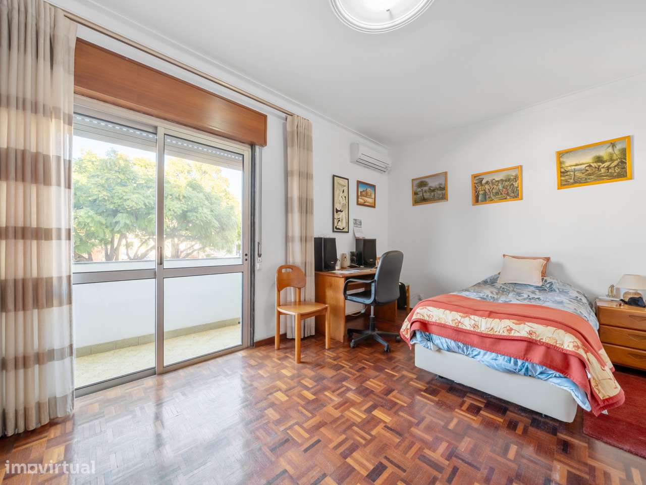 Andar de Moradia com Garagem Fechada e Terraço privativo-16