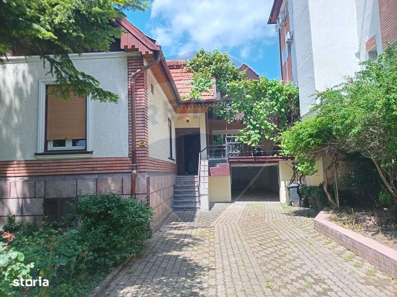 OCAZIE!! Vila cu personalitate istorica in centrul orasului Arad!! - Imagine principală: 4/20