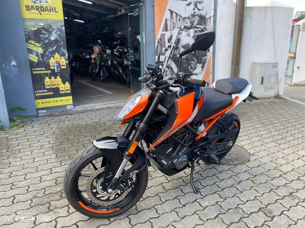 KTM Duke 125 - 4