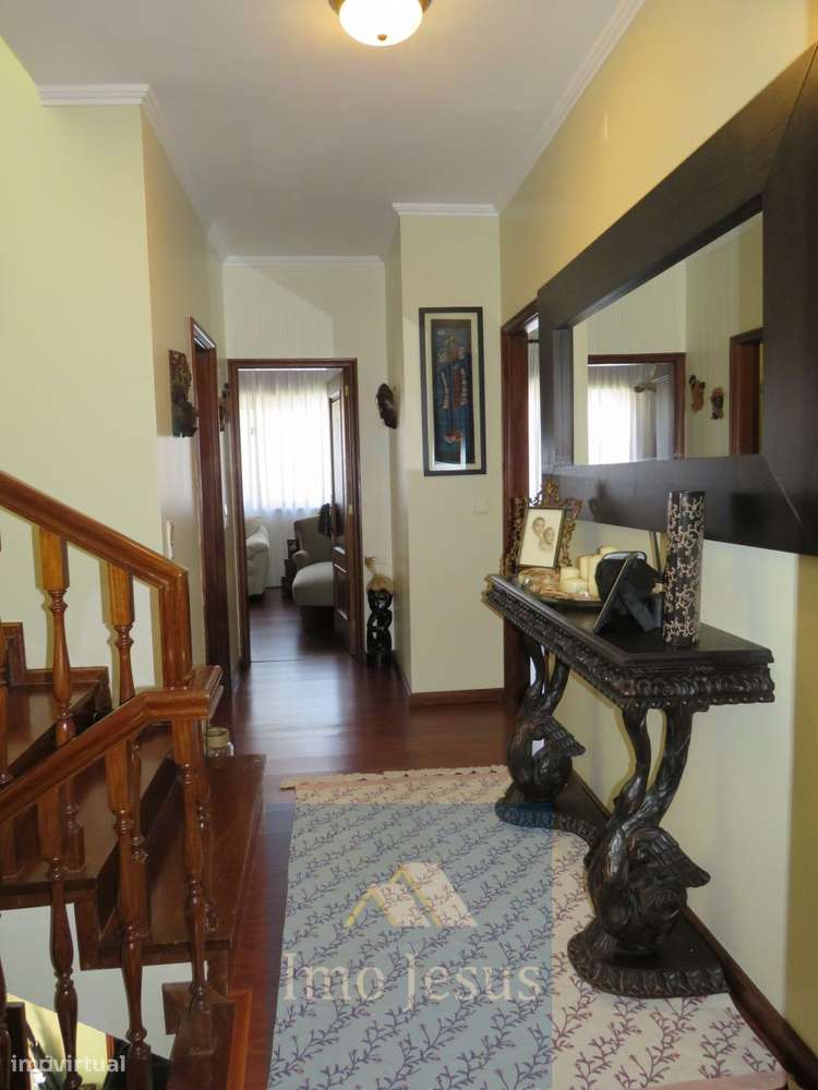 Moradia T5+2 Centro de Gaia-24