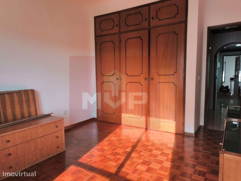 Apartamento T3 em Faro-10
