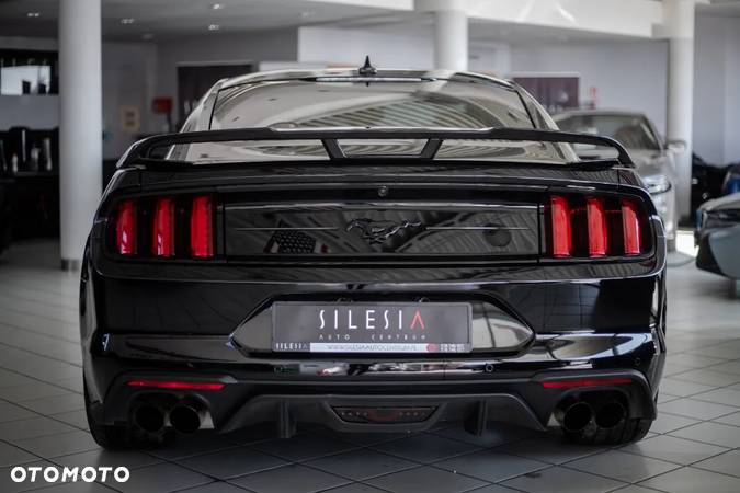 Ford Mustang 5.0 V8 GT - 5