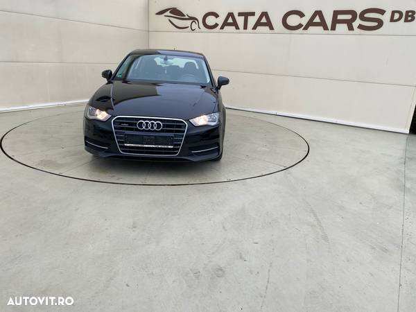 Audi A3 2.0 TDI Sportback (clean diesel) quattro Attraction - 2