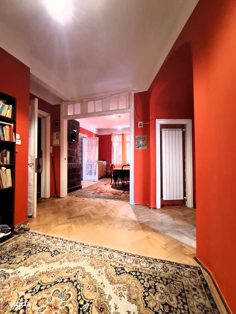 Vanzare apartament 3 camere, zona Piata Sf.Stefan, etaj 1, comision 0%-9