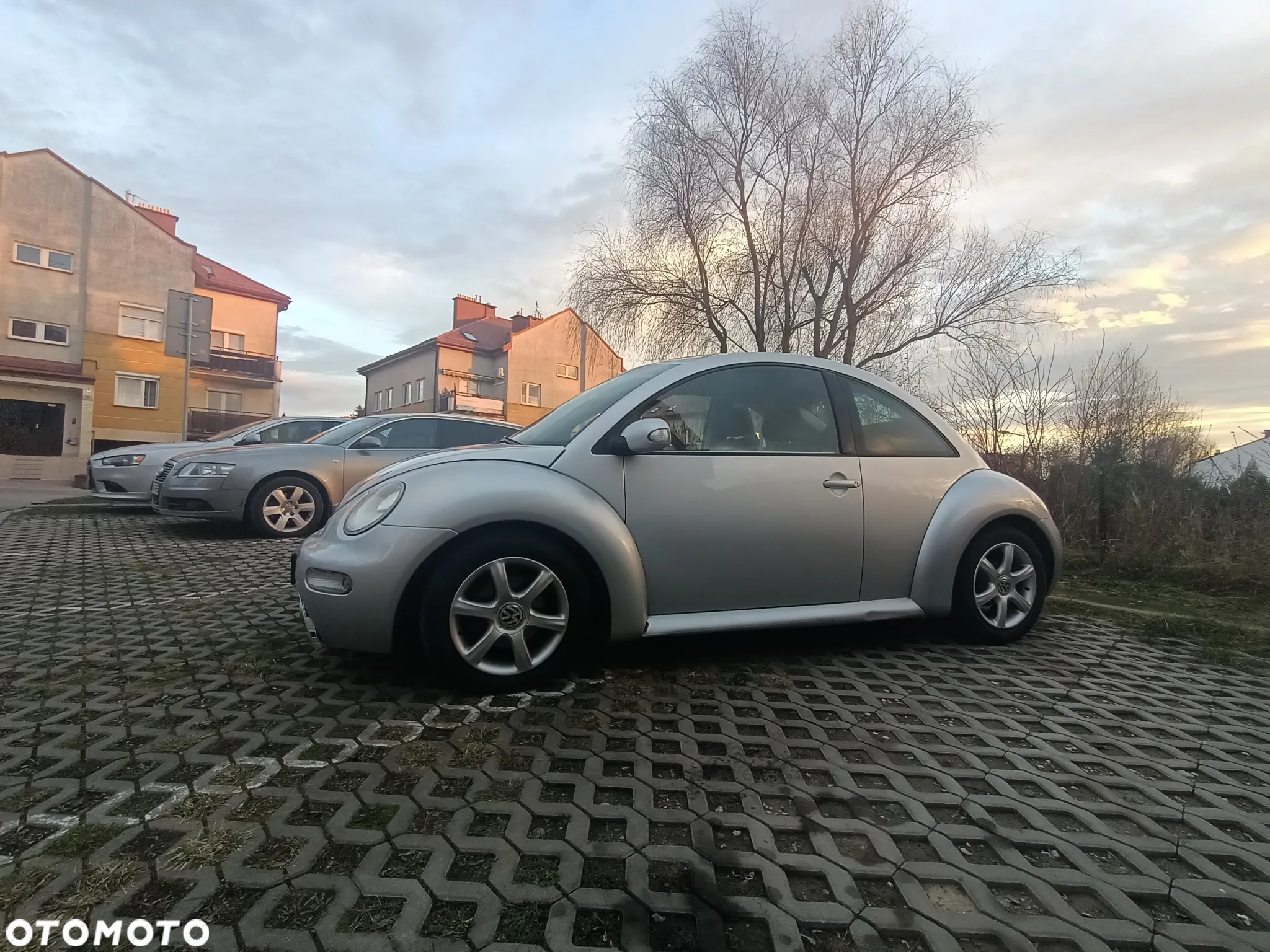 Volkswagen New Beetle 1.9 TDI - 2