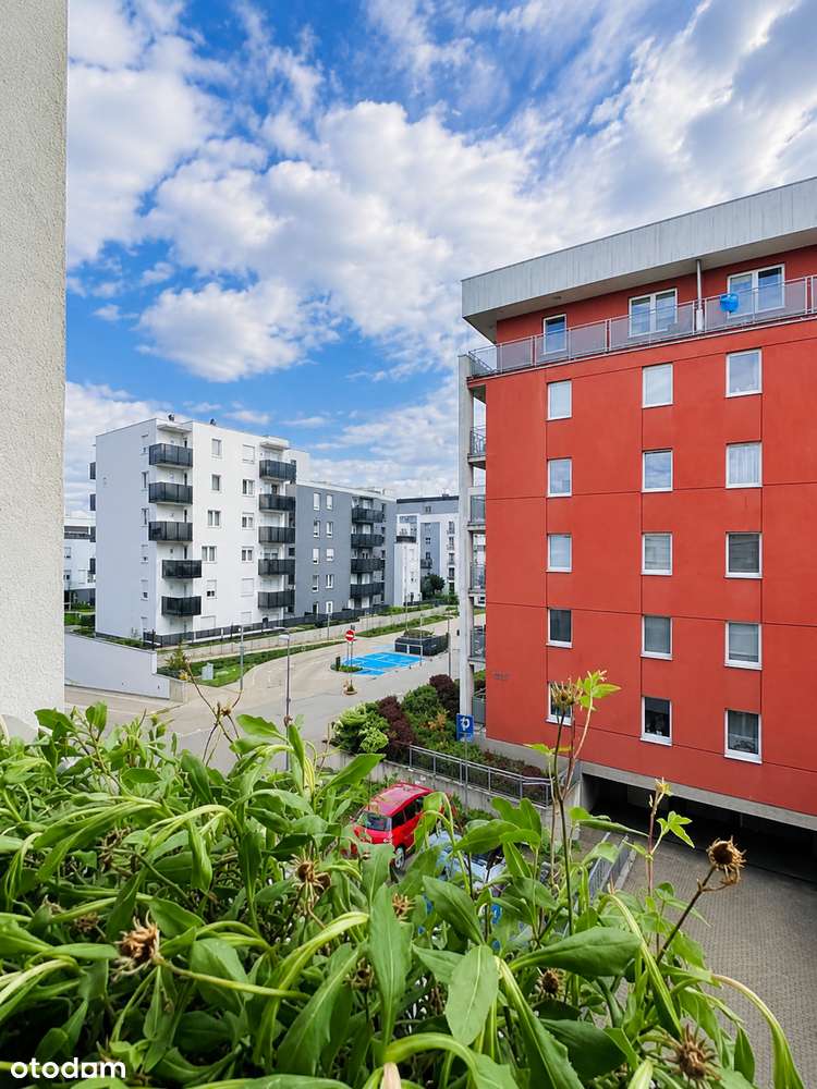 53 m² | 2 lub 3 pokoje | loggia | Żurawiniec Park | miejsce w hali-4
