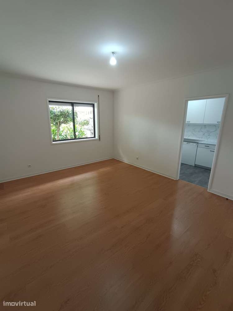 Apartamento na Circunvalação-8