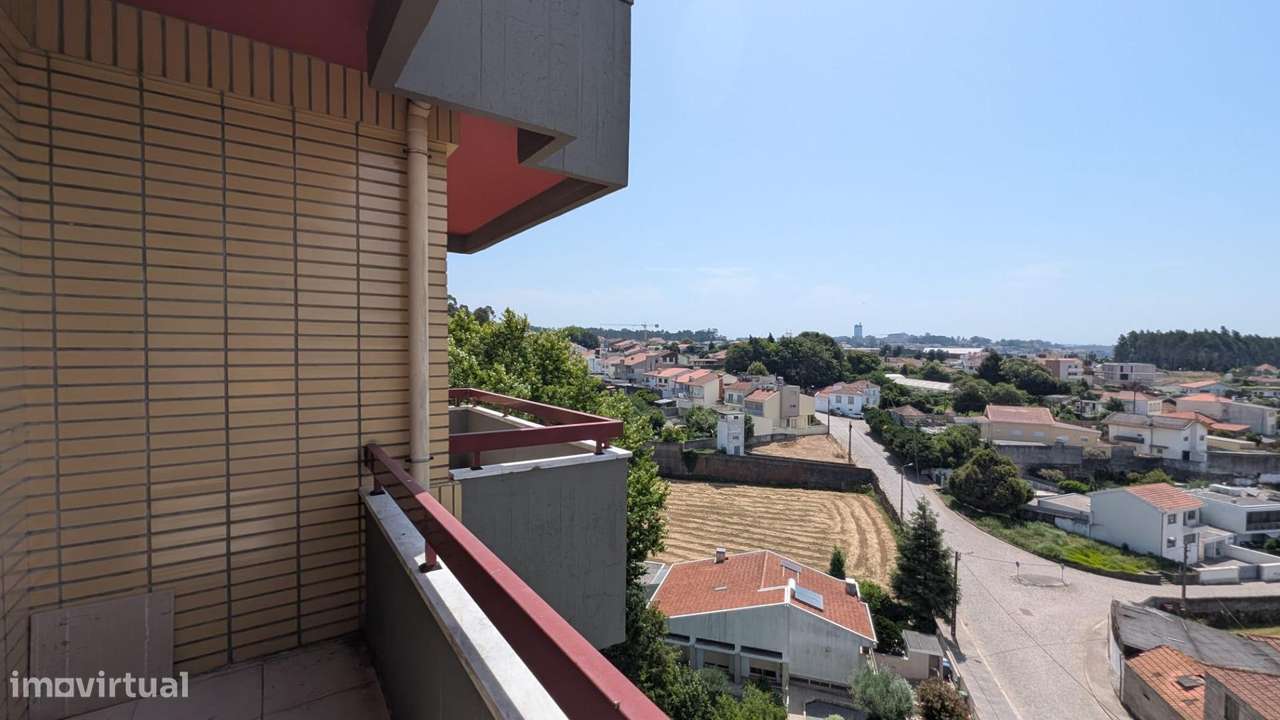 Excelente Apartamento T2 à venda na Maia-27