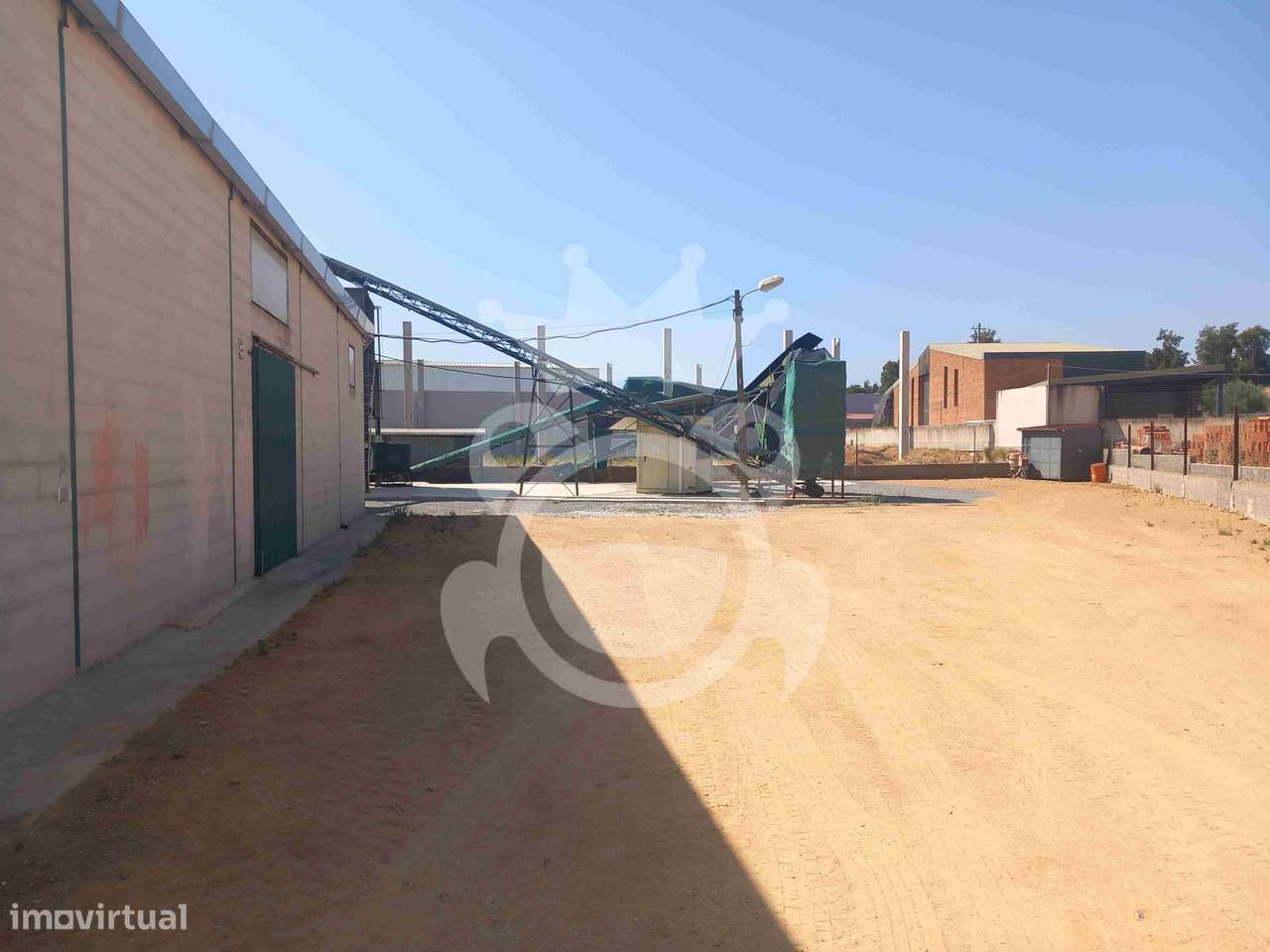 Armazém + Posto de recolha de azeitona-14