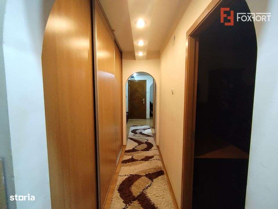 Apartament cu 3 camere de inchiriat in zona Soarelui-12