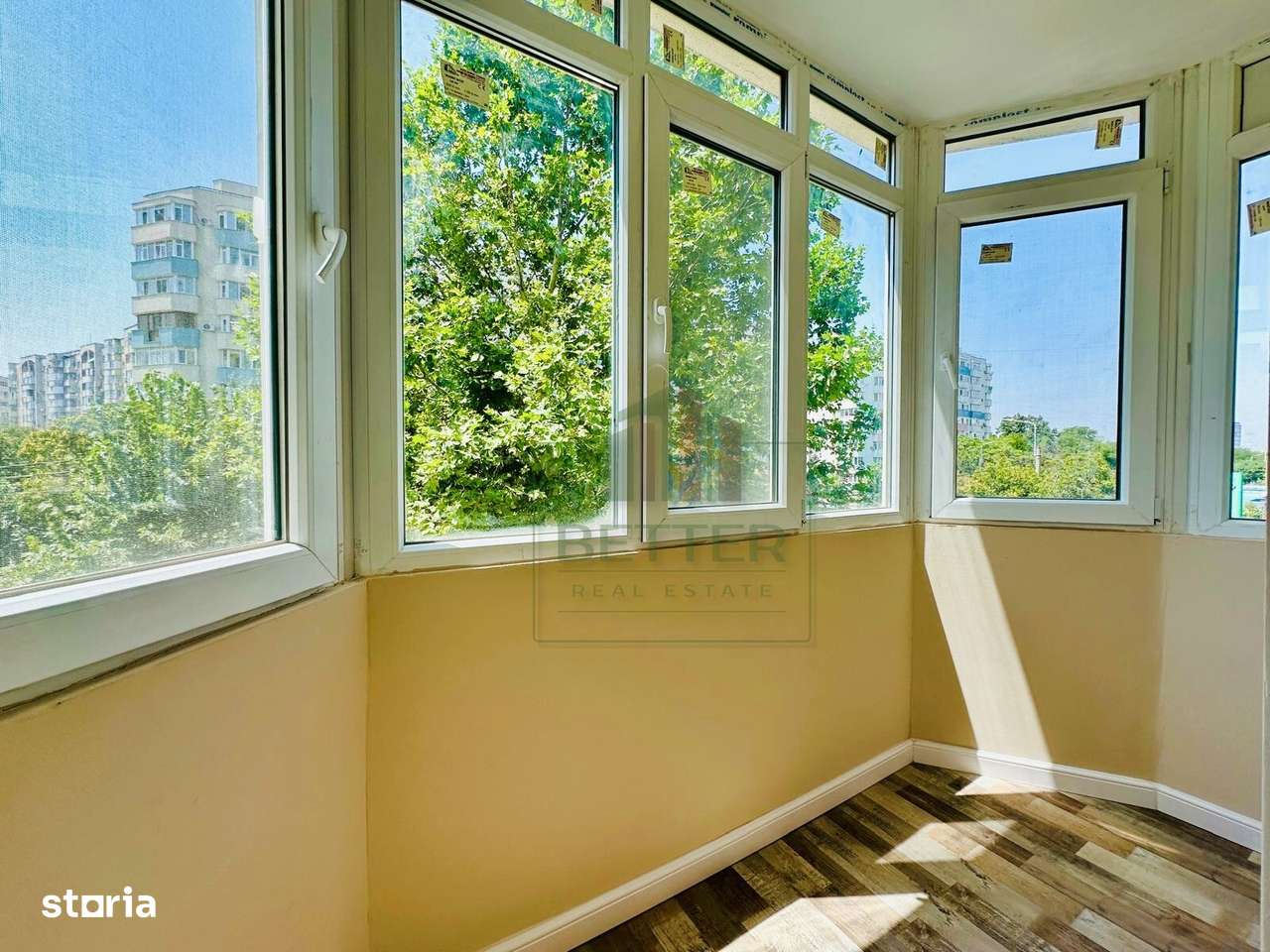 Apartament 3 camere renovat, 280 m metrou Apărătorii Patriei-11