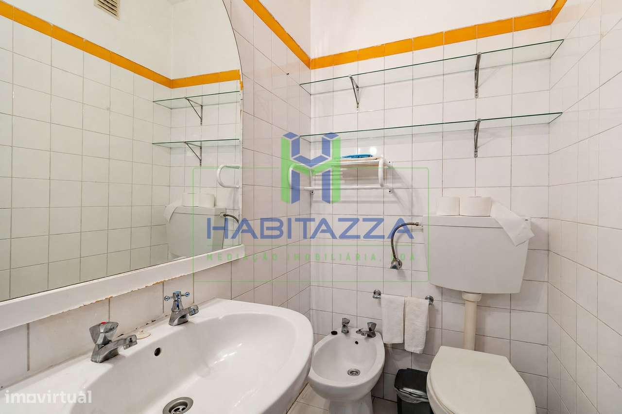 Apartamento T3 para venda, em zona central de Lagos-14