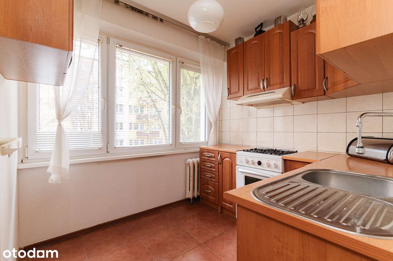 1 piętro | 3 pokoje | dwustronne | blisko centrum | klatka po remoncie-1