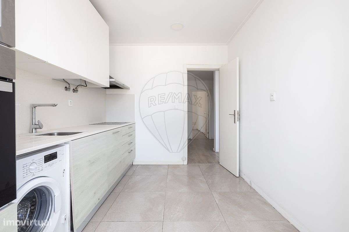 Apartamento T2 para arrendamento - Grande imagem: 2/11