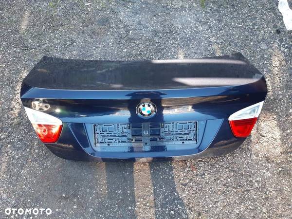 BMW E90 Klapa tył bagażnika sedan bez lamp - 1