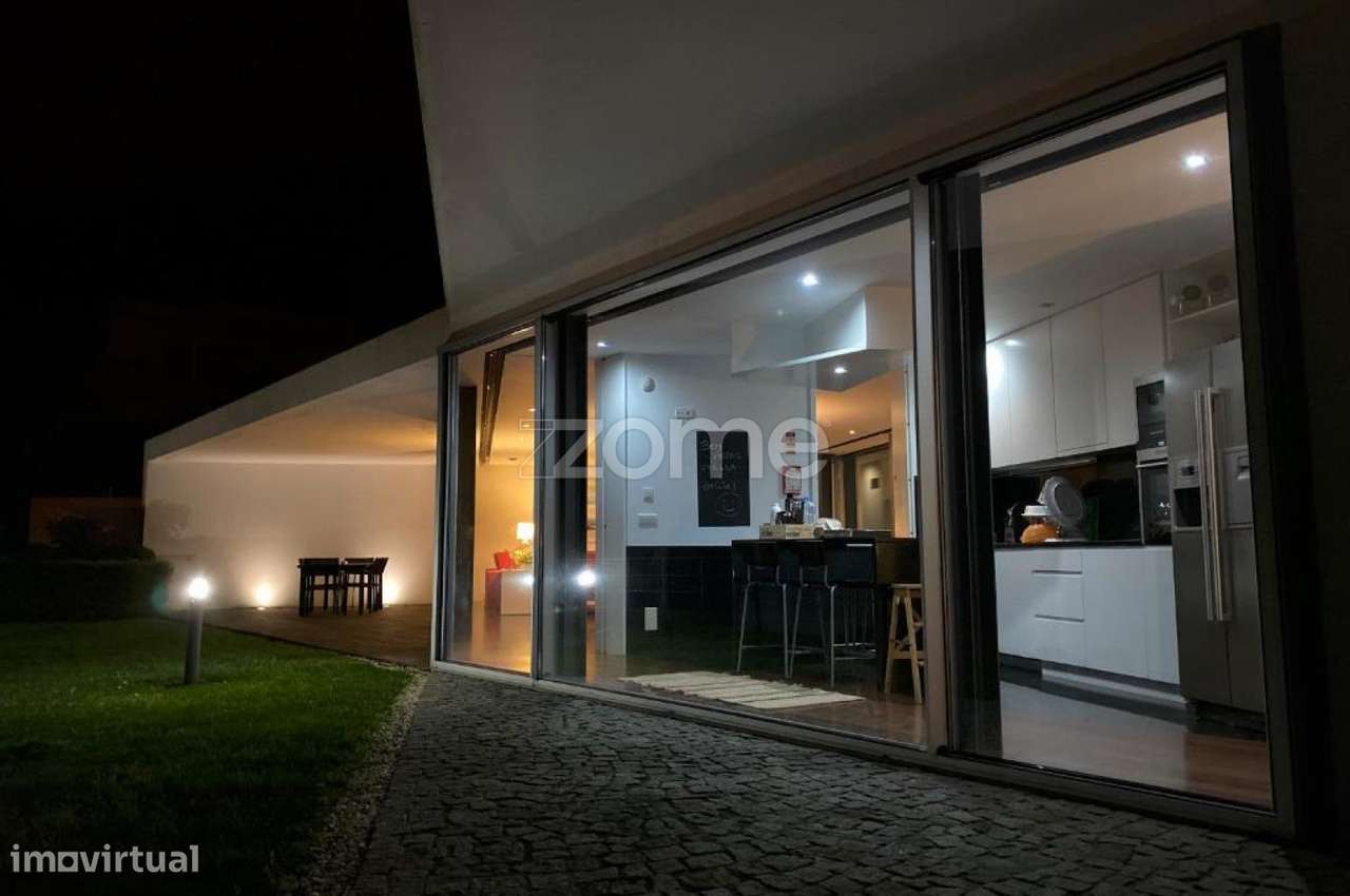 Moradia T4 com jardim, piscina e vistas mar em Cristelo - Caminha - Grande imagem: 1/38