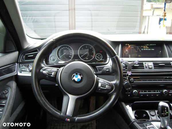 BMW Seria 5 520d - 12