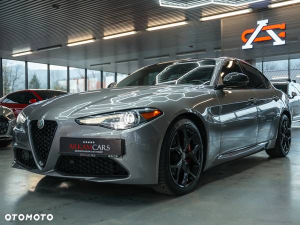 Alfa Romeo Giulia - 3