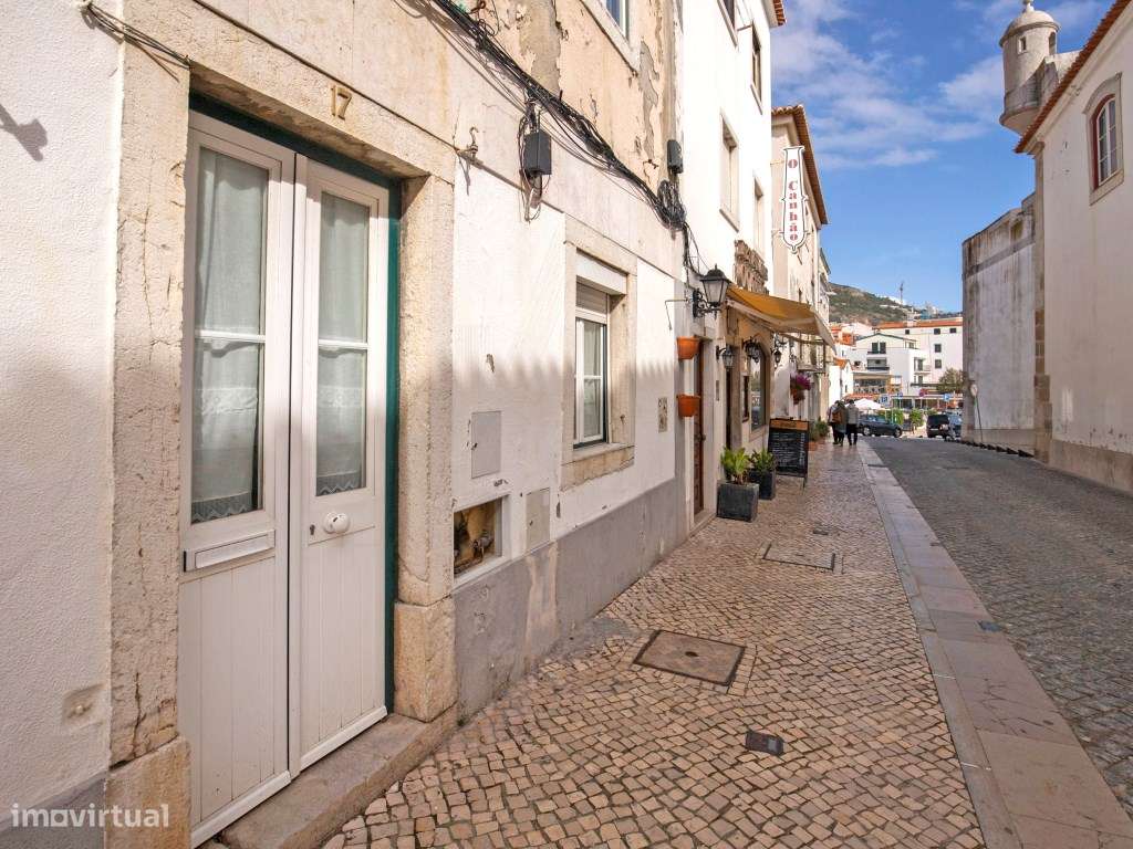EXCLUSIVO | Apartamento T1 - Rua da Fortaleza, Sesimbra-0