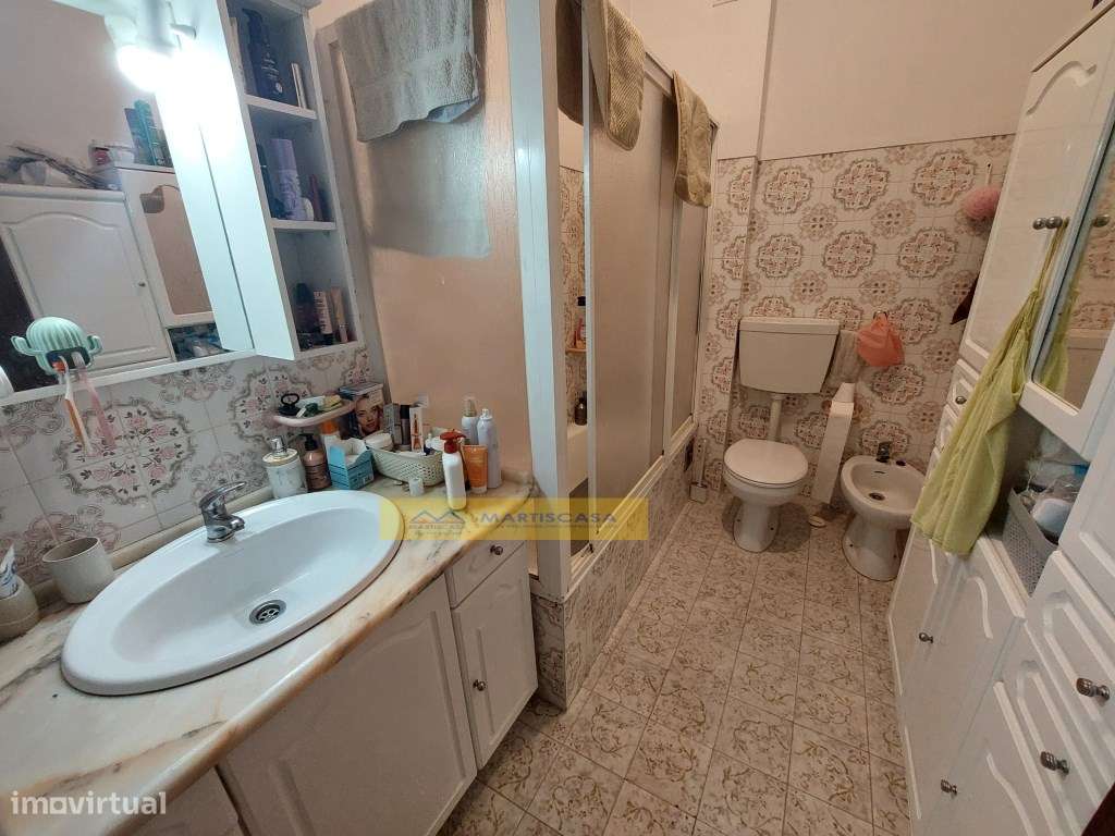 Apartamento 3 assoalhadas c/ varanda e arrecadação Serra das Minas ...-10