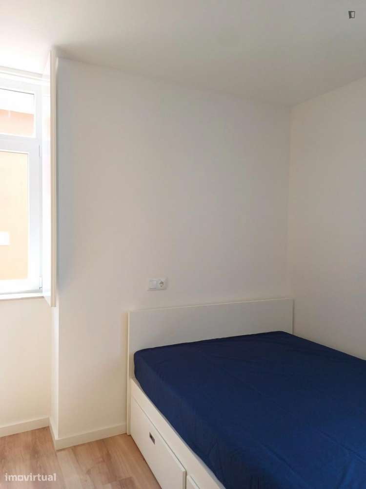 Estúdio - localizado em Montes Claros Coimbra - Grande imagem: 2/7