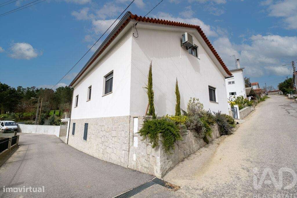 Casa / Villa T3 em Côja e Barril de Alva de 145,4 m2 - Grande imagem: 2/40