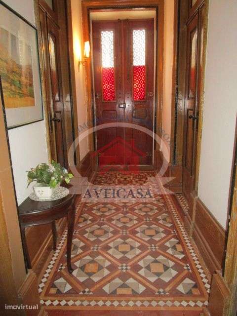 PALACETE NO CENTRO DA CIDADE DE AVEIRO-2