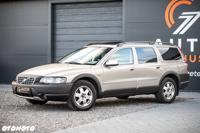 Volvo XC 70 - 2