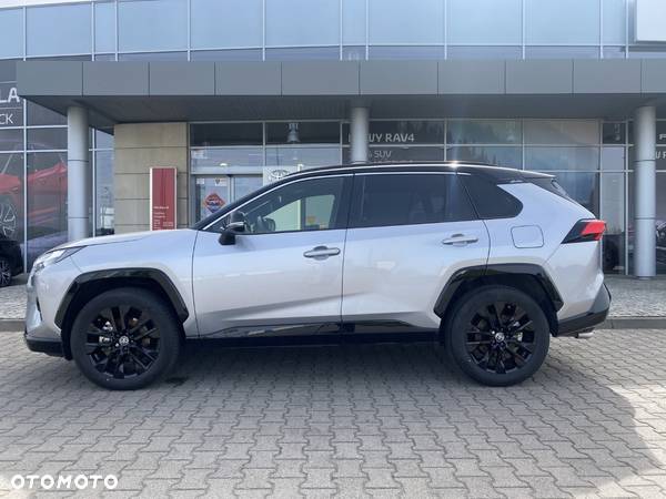 Toyota RAV4 - 2