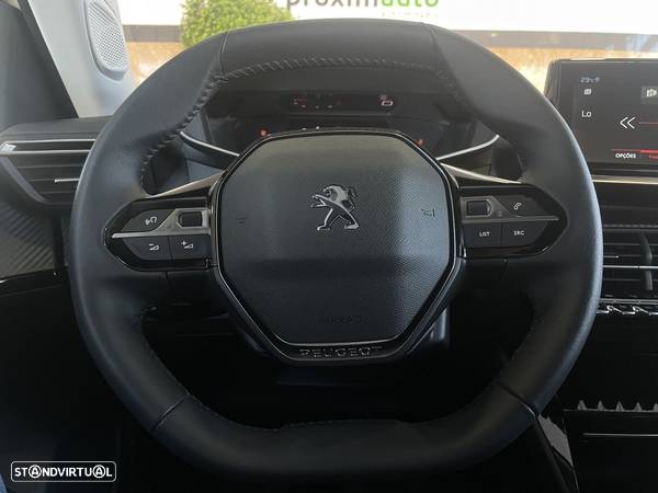 Peugeot 2008 1.2 PureTech Allure Pack - 3