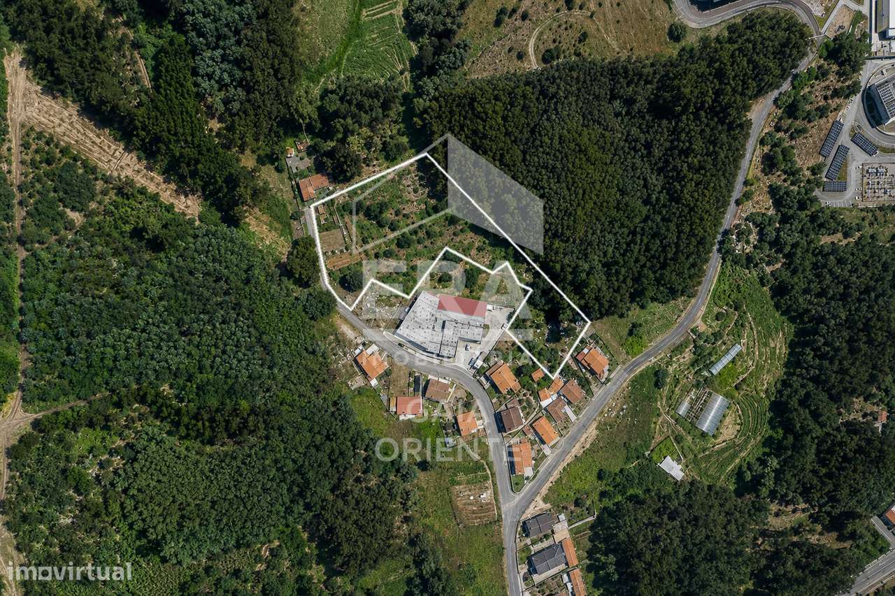 Terreno com vista para o Douro em Lever-5