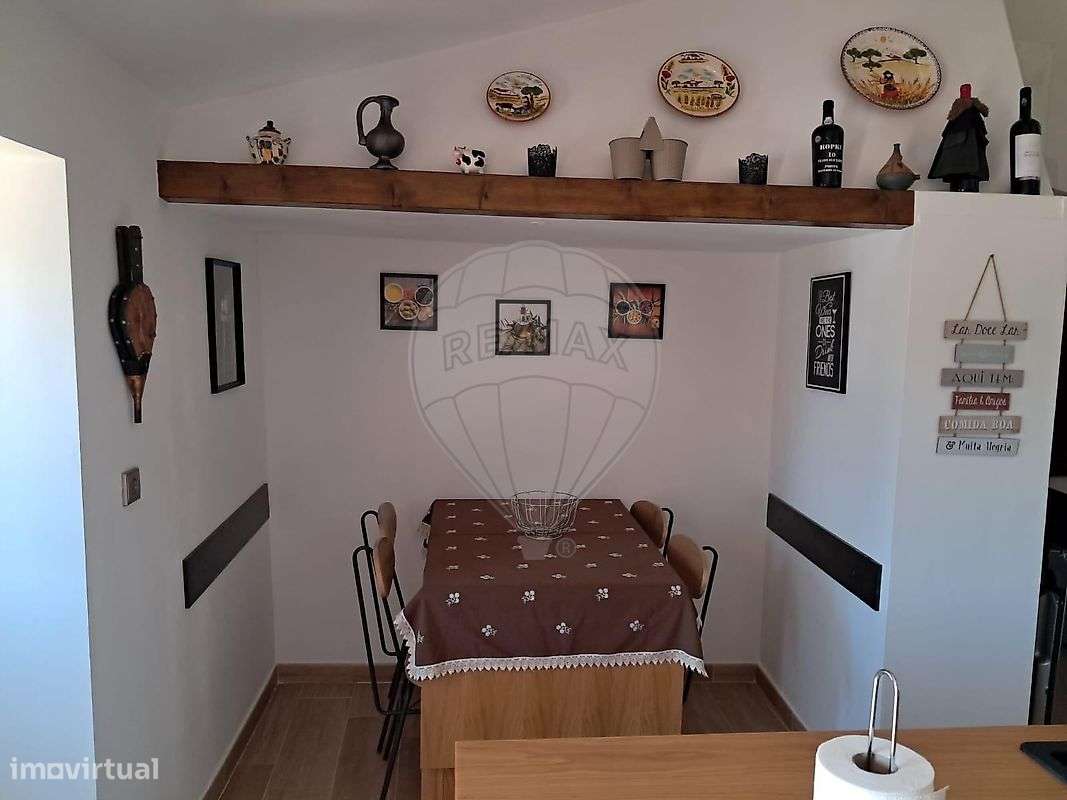 Moradia T1 para venda - Grande imagem: 2/20