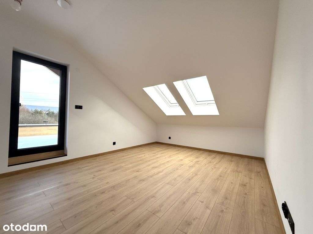 Piękny dom wolnostojący w Krasnem-15