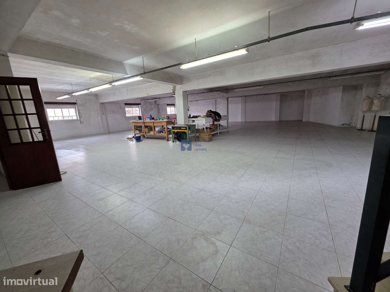 Prédio para converter em apartamentos-9