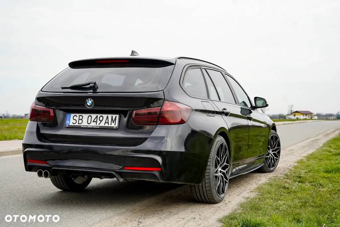 BMW Seria 3 320d M Sport - 22