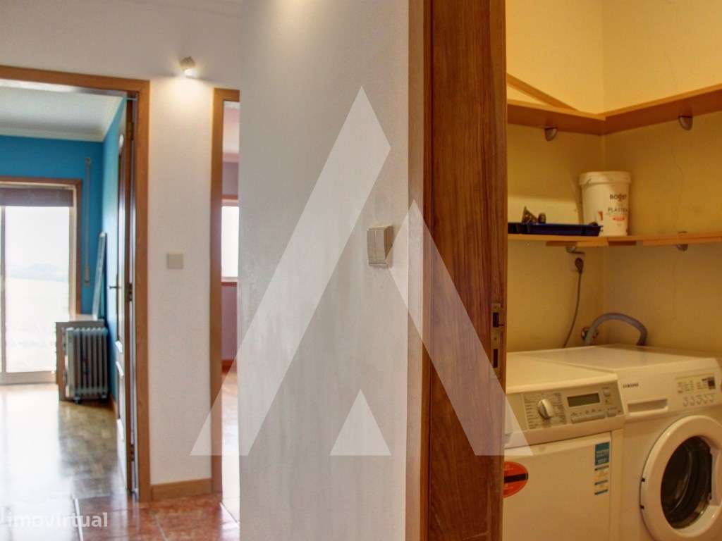 Apartamento T3 Oliveira do bairro-18