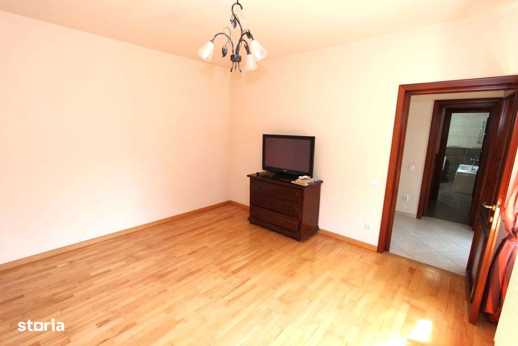 Vila spatioasa, constructie solida, Bucium-Post Control - Imagine principală: 3/17