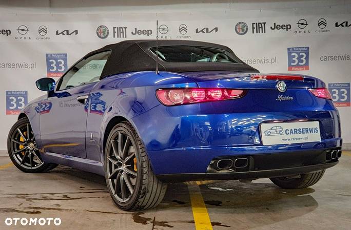 Alfa Romeo Spider 3.2JTS Q4 Exclusive - 4