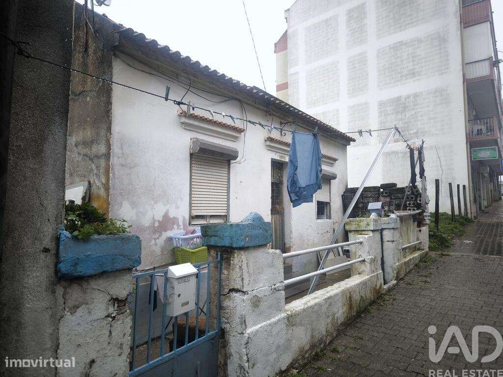 Casa / Villa T1 em Seixal, Arrentela e Aldeia de Paio Pires - Grande imagem: 2/6