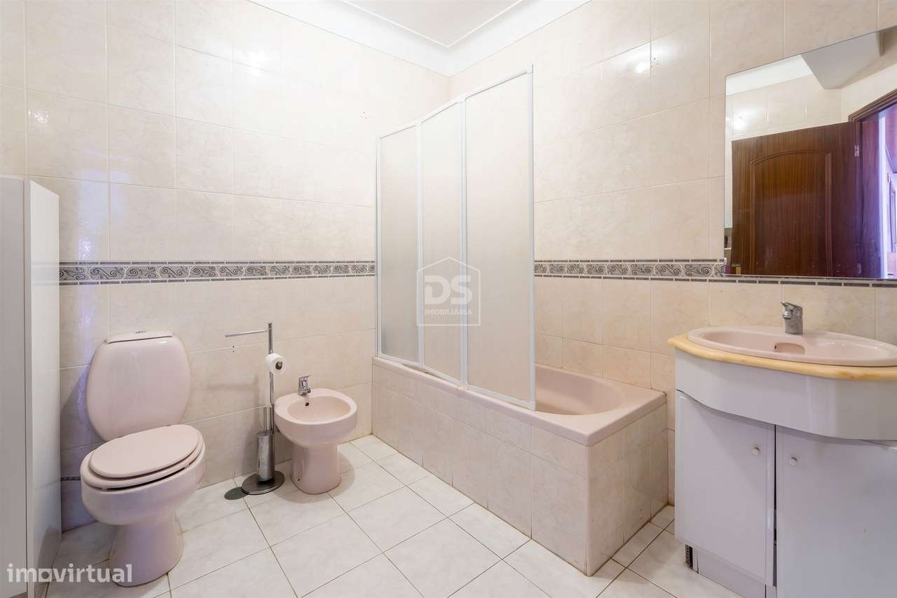 Apartamento T2 na Praia do Pedrogão - Leiria-11