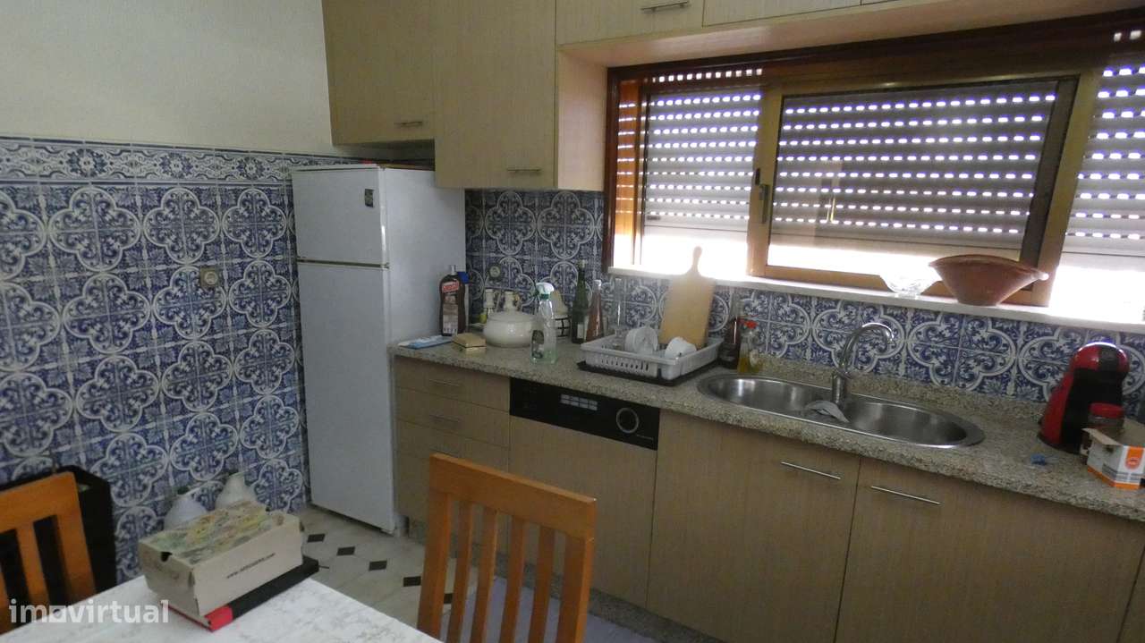 Moradia T5 S. Mamede Coronado-4