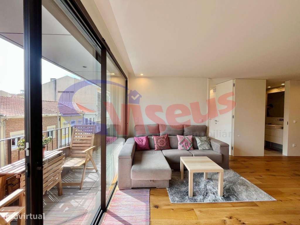 Apartamento T2 Espinho Rua 5-14