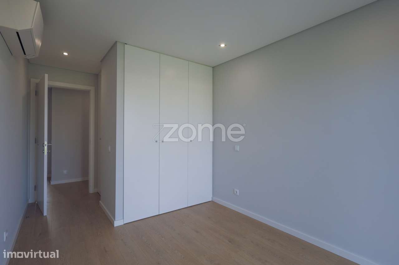 Apartamento T3 com garagem-22